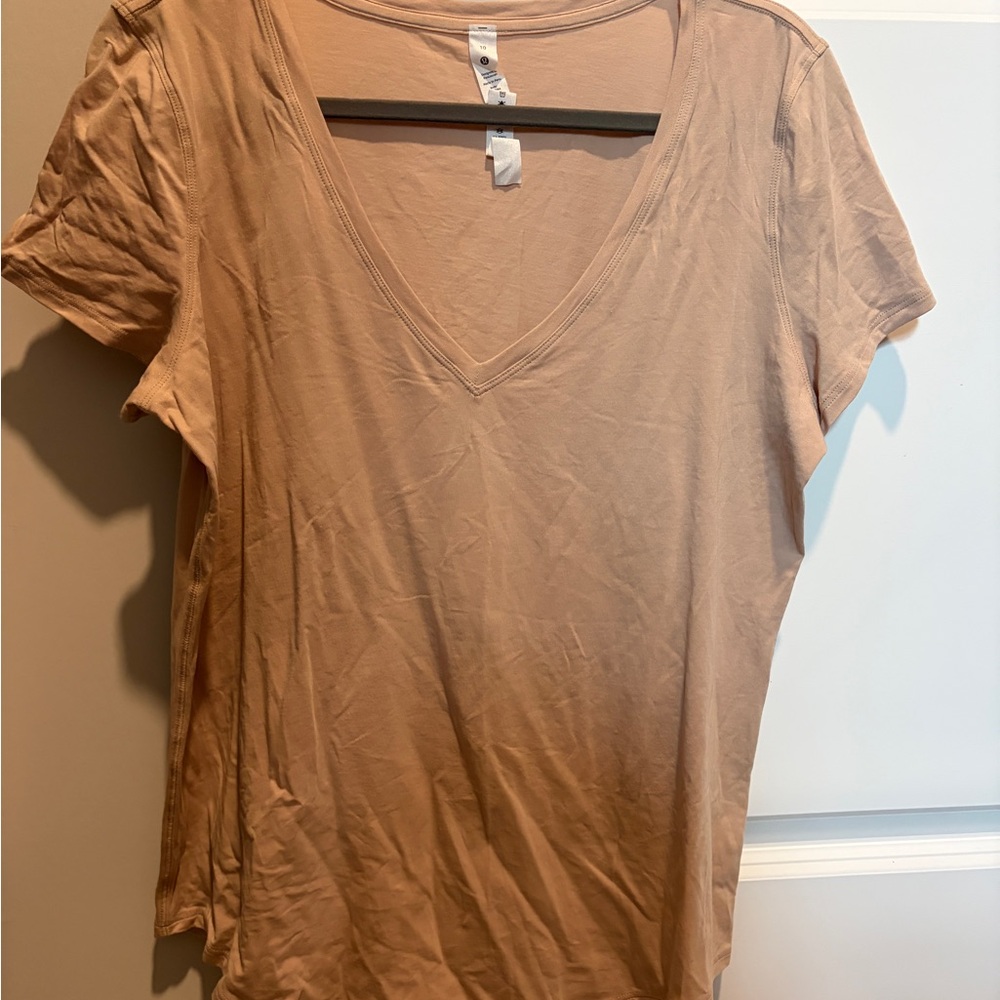 NWOT lululemon Love V-Neck
